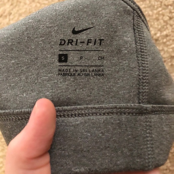 NIKE Sports Bra - Picture 2 of 2